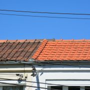 Restauration de toiture en tuiles